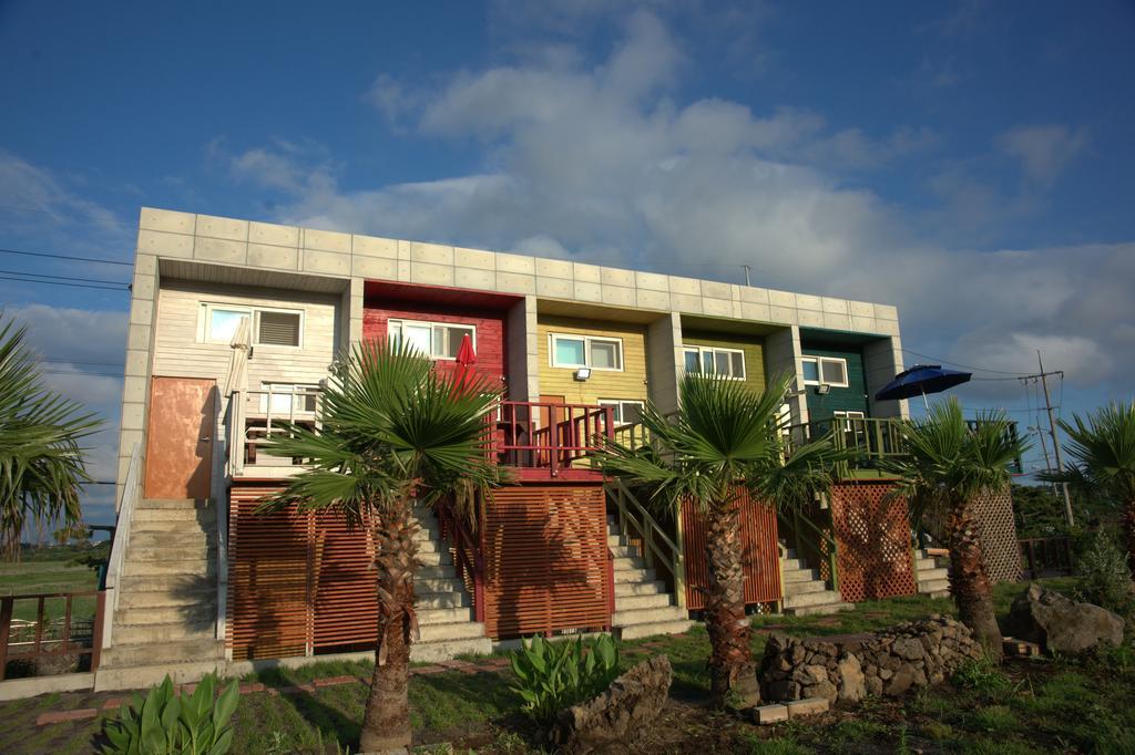 Clover B&B Seogwipo Exterior photo